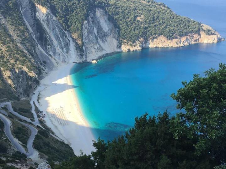 Agia EfimiaDogis Retreat公寓 外观 照片